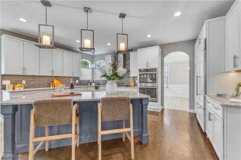 32298 Monaco Place Avon Lake OH 44012