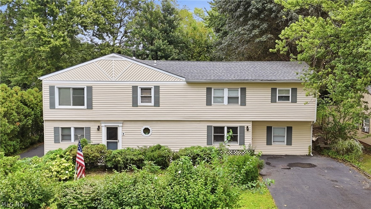 1875 Perth Road Madison OH 44057