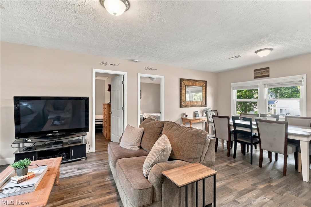 1875 Perth Road Madison OH 44057