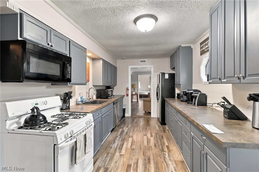 1875 Perth Road Madison OH 44057