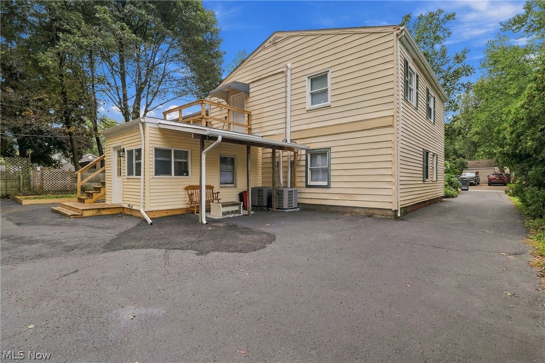 1875 Perth Road Madison OH 44057