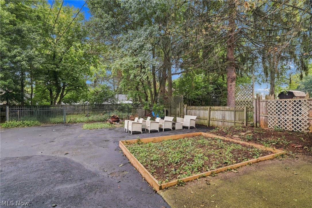 1875 Perth Road Madison OH 44057