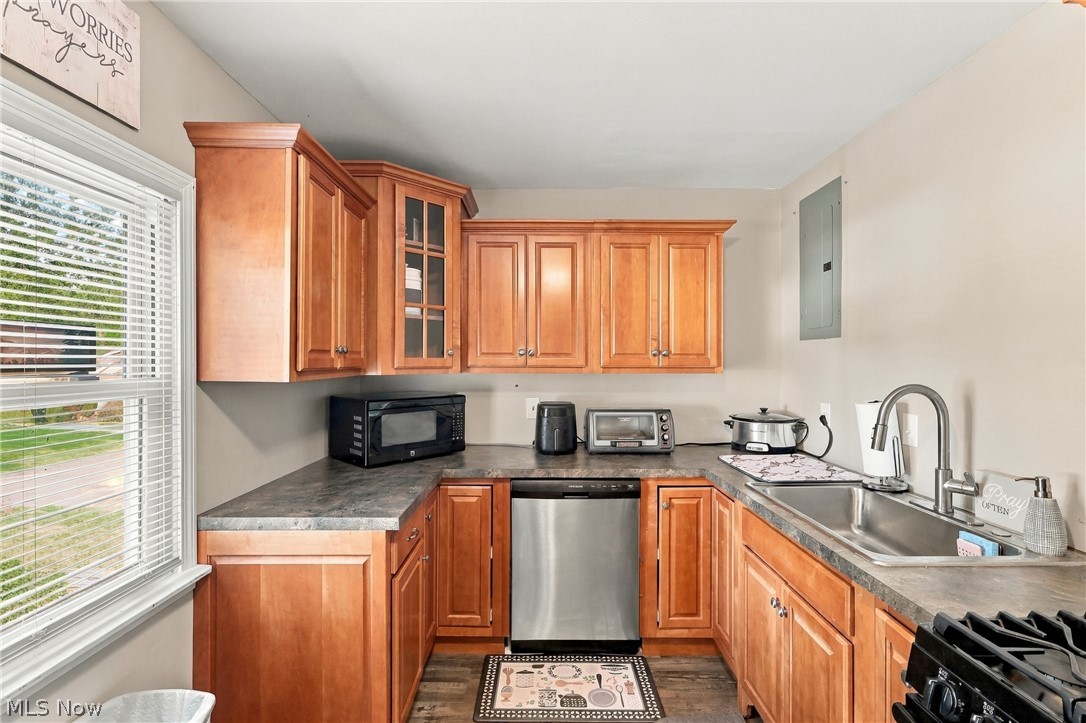 1875 Perth Road Madison OH 44057