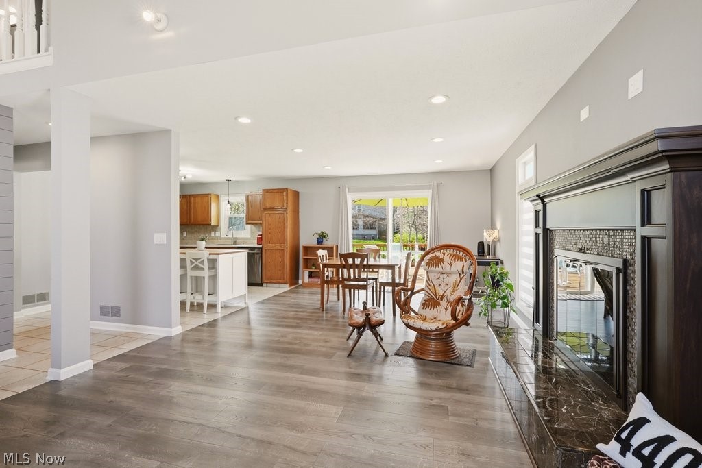 2104 Van Oaks Drive Twinsburg OH 44087