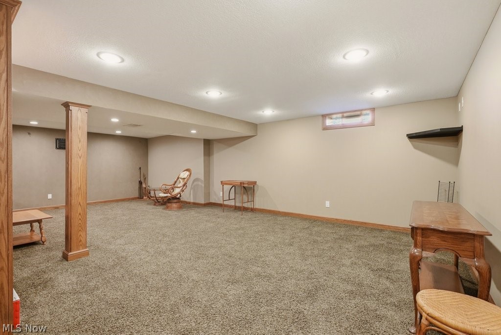 2104 Van Oaks Drive Twinsburg OH 44087