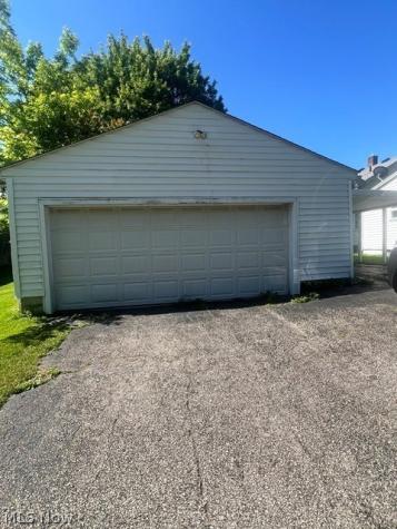 103 Rosemont Youngstown OH 44515