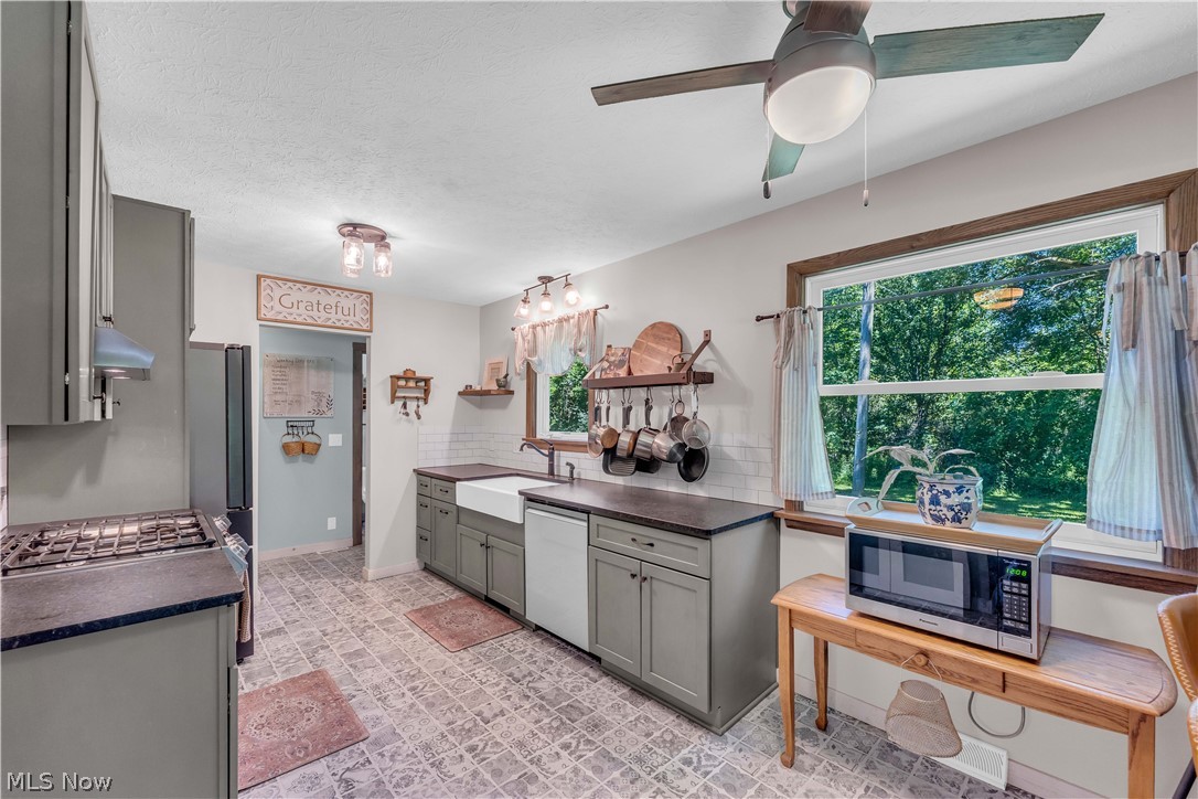 6827 Wooster Pike Medina OH 44256