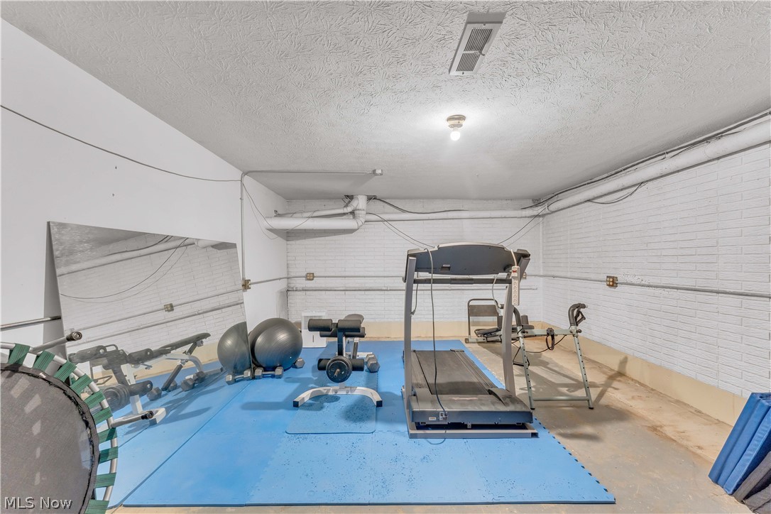 6827 Wooster Pike Medina OH 44256