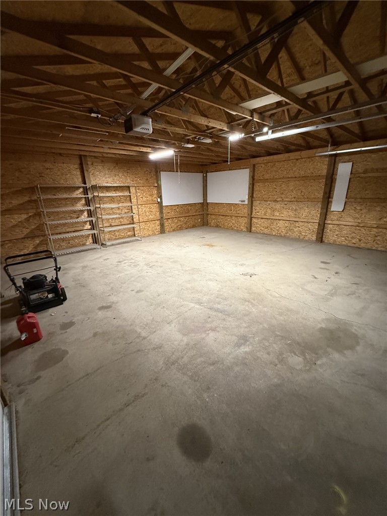 1547 Hay Avenue Coshocton OH 43812