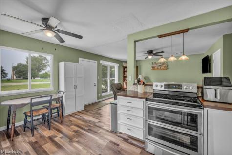 37338 Lakeshore Boulevard Eastlake OH 44095