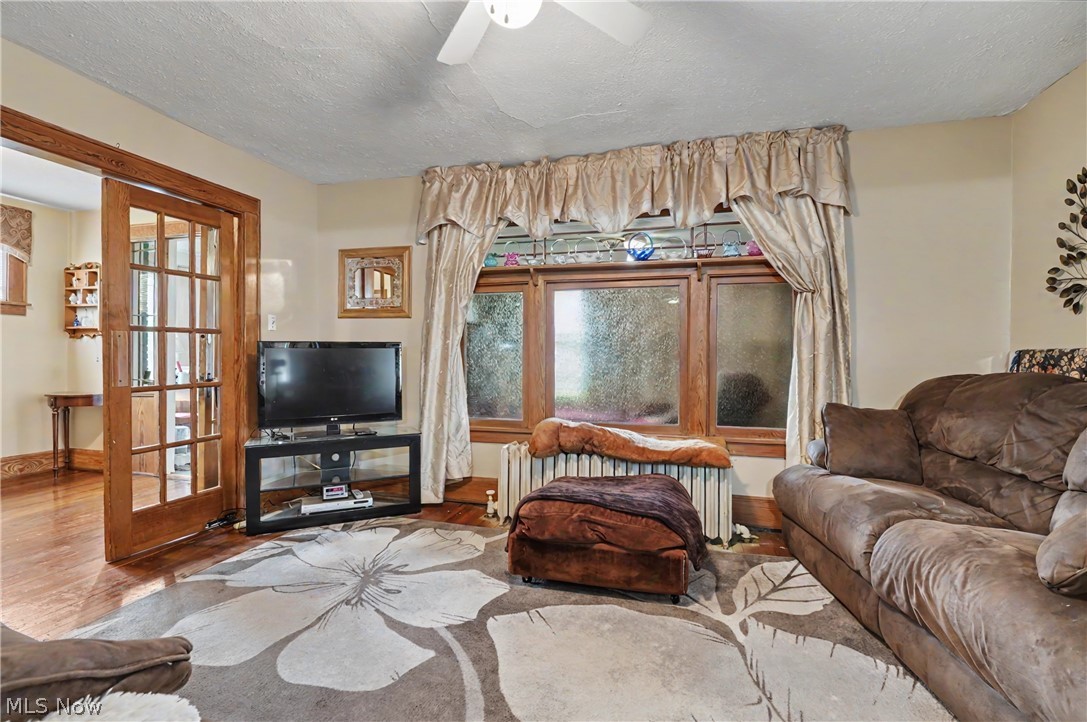 615 W Ohio Avenue Sebring OH 44672
