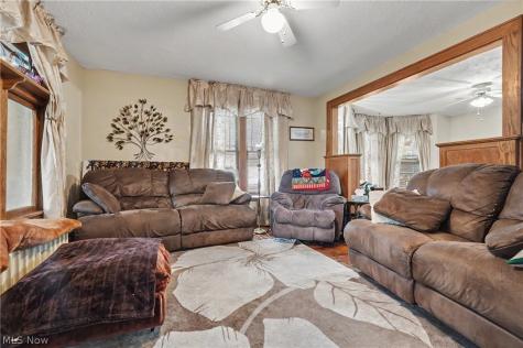 615 W Ohio Avenue Sebring OH 44672