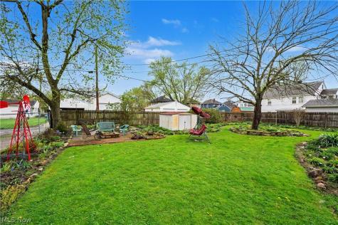 615 W Ohio Avenue Sebring OH 44672