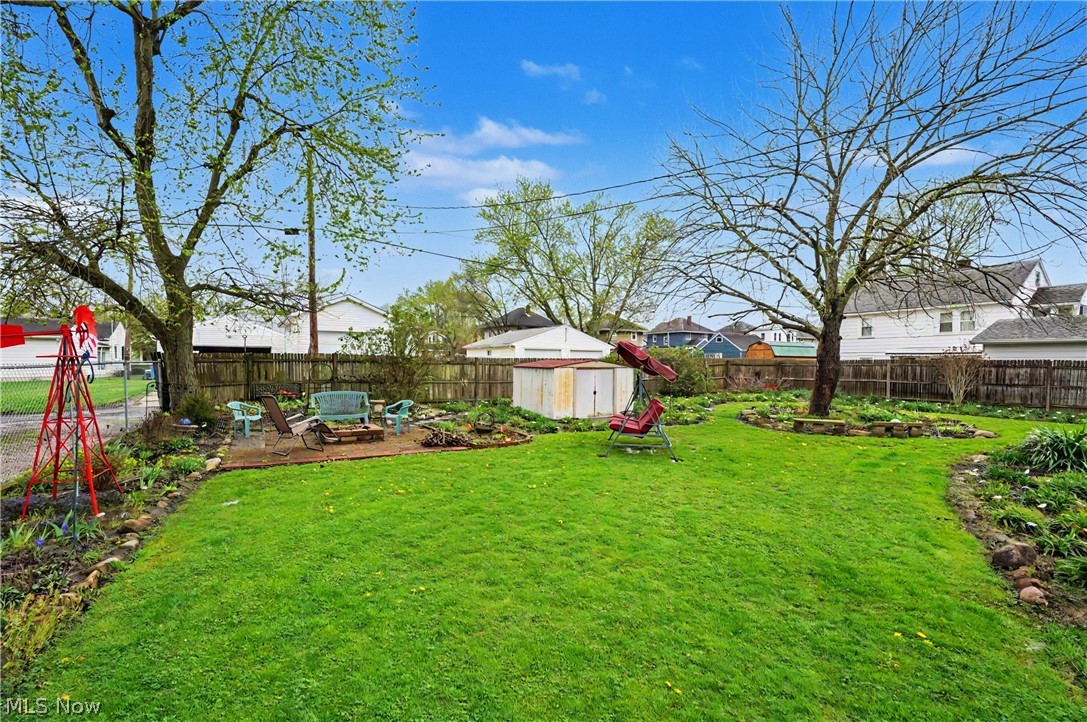 615 W Ohio Avenue Sebring OH 44672