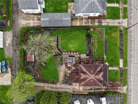 615 W Ohio Avenue Sebring OH 44672