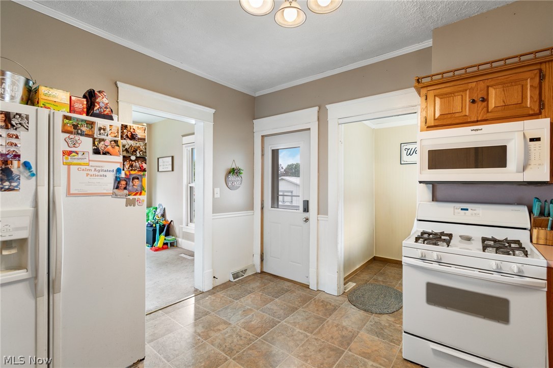 734 Tuscarawas Avenue NW New Philadelphia OH 44663