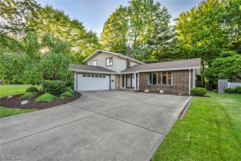 27020 Sleepy Hollow Drive Westlake OH 44145
