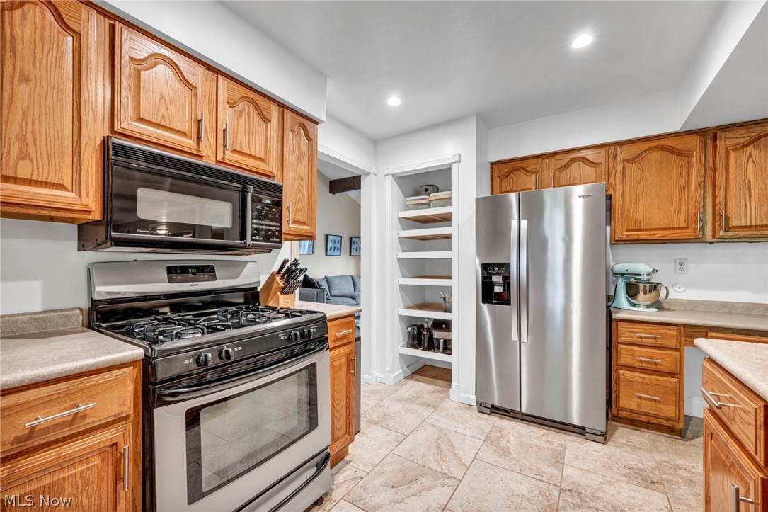 27020 Sleepy Hollow Drive Westlake OH 44145