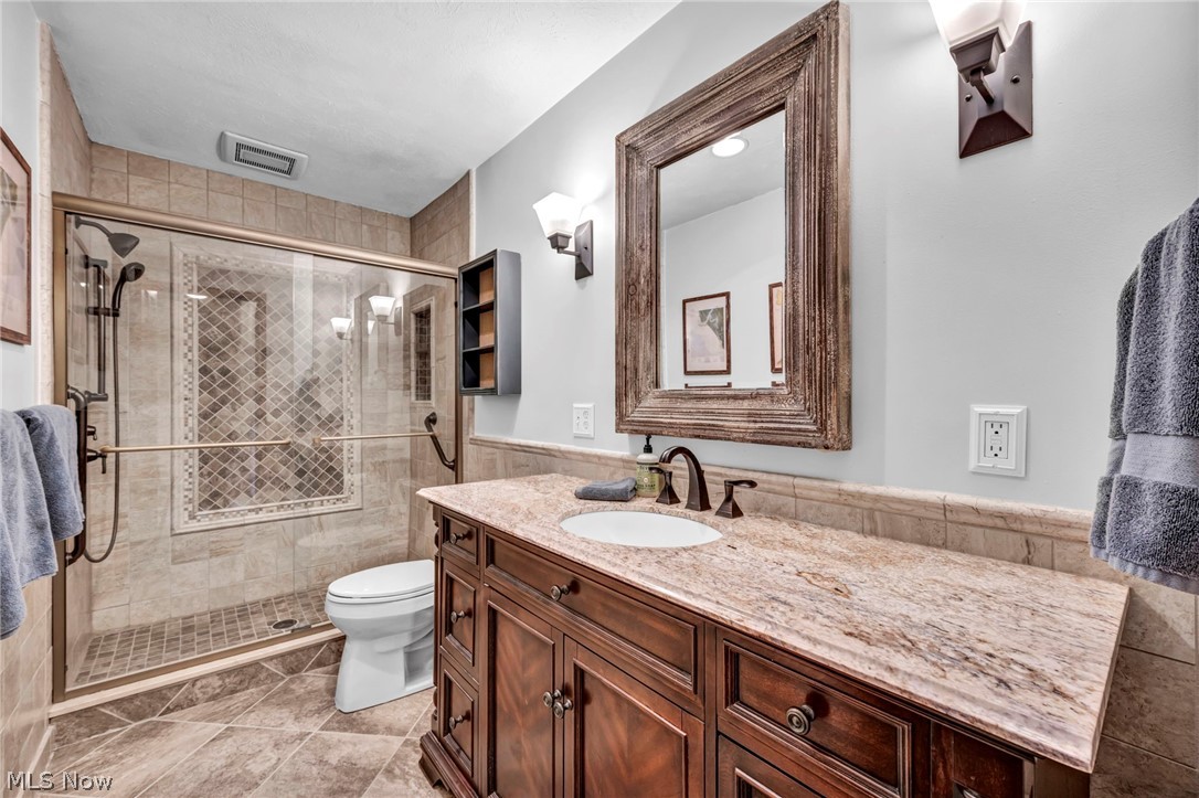 27020 Sleepy Hollow Drive Westlake OH 44145