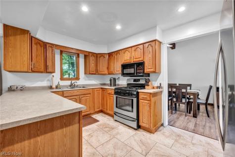 27020 Sleepy Hollow Drive Westlake OH 44145