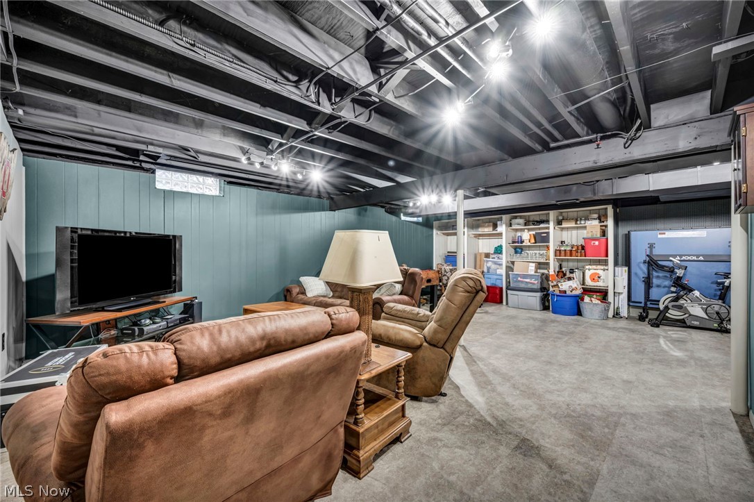 27020 Sleepy Hollow Drive Westlake OH 44145