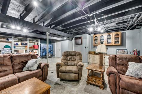 27020 Sleepy Hollow Drive Westlake OH 44145