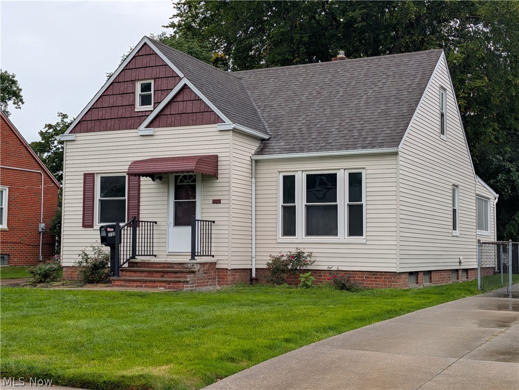 1722 Temple Avenue Mayfield Heights OH 44124