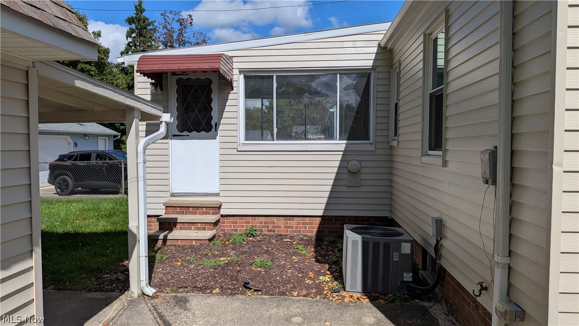 1722 Temple Avenue Mayfield Heights OH 44124