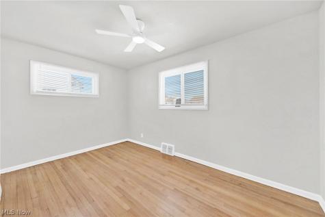 16159 Bowfin Boulevard Brook Park OH 44142