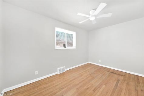 16159 Bowfin Boulevard Brook Park OH 44142