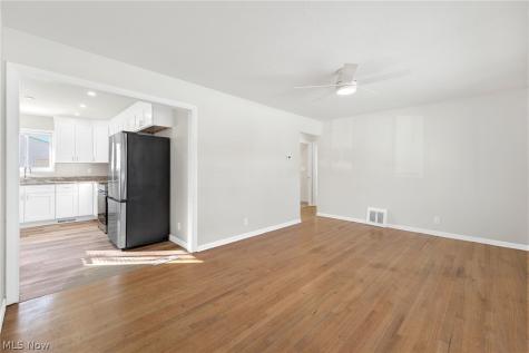 16159 Bowfin Boulevard Brook Park OH 44142