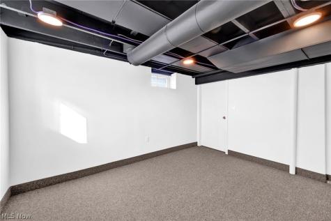 16159 Bowfin Boulevard Brook Park OH 44142