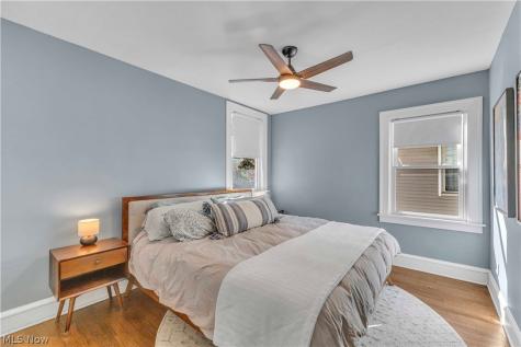 2138 Mars Avenue Lakewood OH 44107