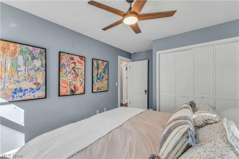 2138 Mars Avenue Lakewood OH 44107