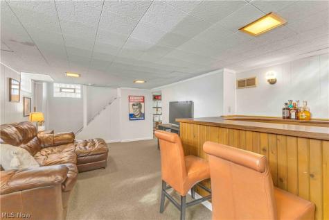 2138 Mars Avenue Lakewood OH 44107