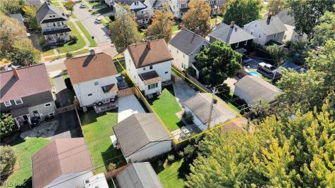 2138 Mars Avenue Lakewood OH 44107