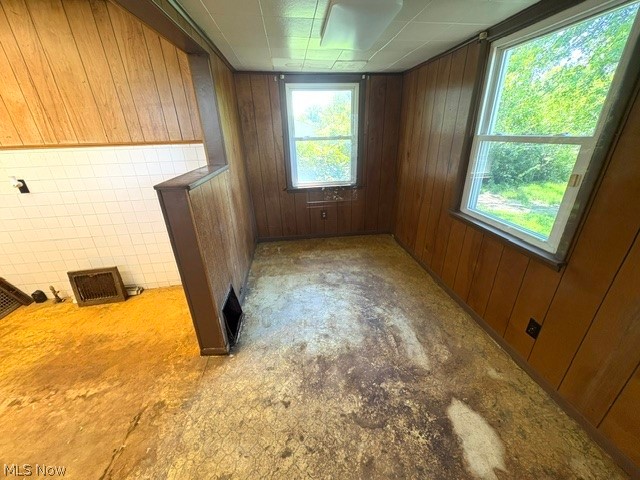 1919 Parkman Road NW Warren OH 44485