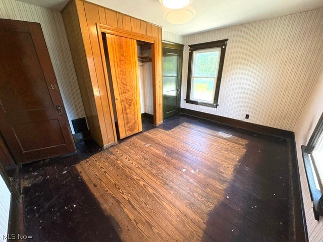 1919 Parkman Road NW Warren OH 44485