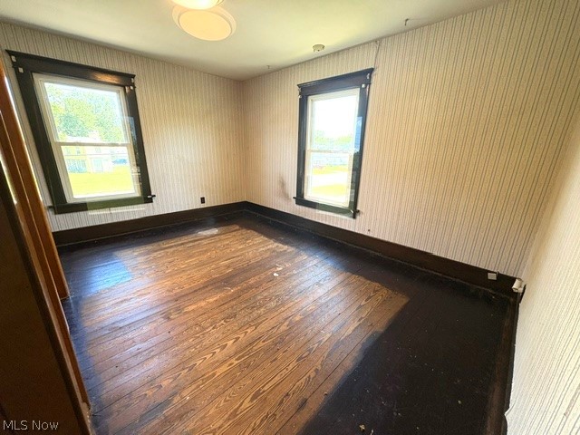 1919 Parkman Road NW Warren OH 44485
