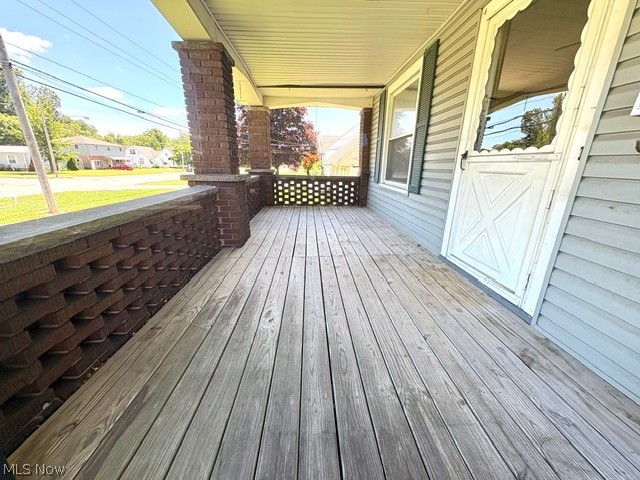 1919 Parkman Road NW Warren OH 44485