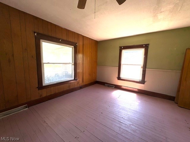 1919 Parkman Road NW Warren OH 44485