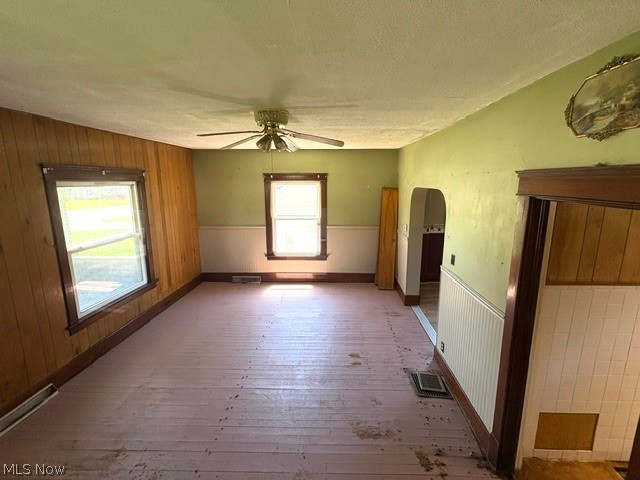 1919 Parkman Road NW Warren OH 44485