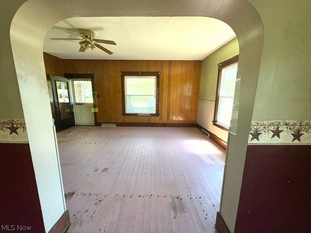 1919 Parkman Road NW Warren OH 44485