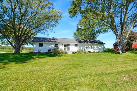 7030 Nimishillen Church Street Louisville OH 44641