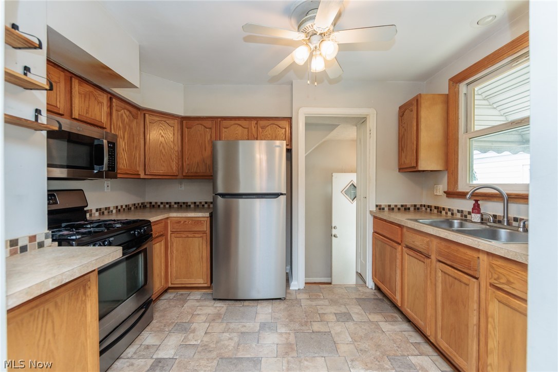 3265 Berea Road Cleveland OH 44111