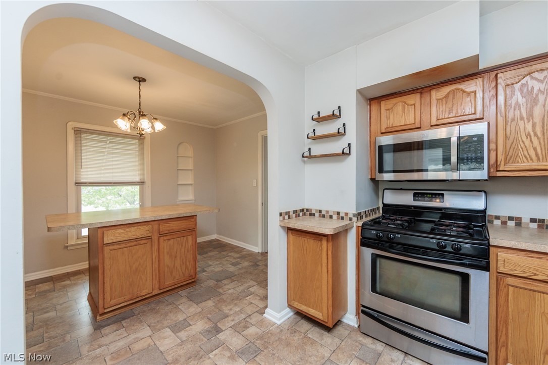 3265 Berea Road Cleveland OH 44111