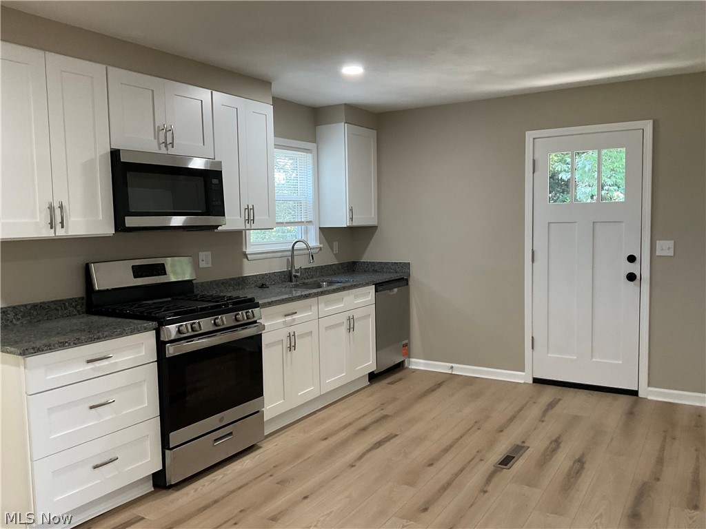 38397 Dolores Drive Eastlake OH 44095