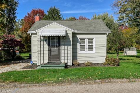 1835 Oakes Drive Akron OH 44312