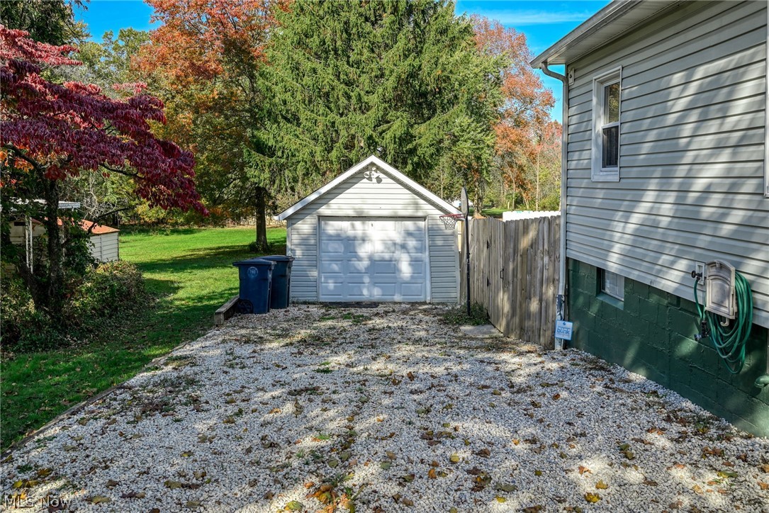 1835 Oakes Drive Akron OH 44312
