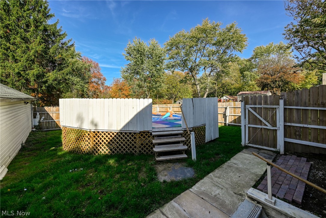 1835 Oakes Drive Akron OH 44312